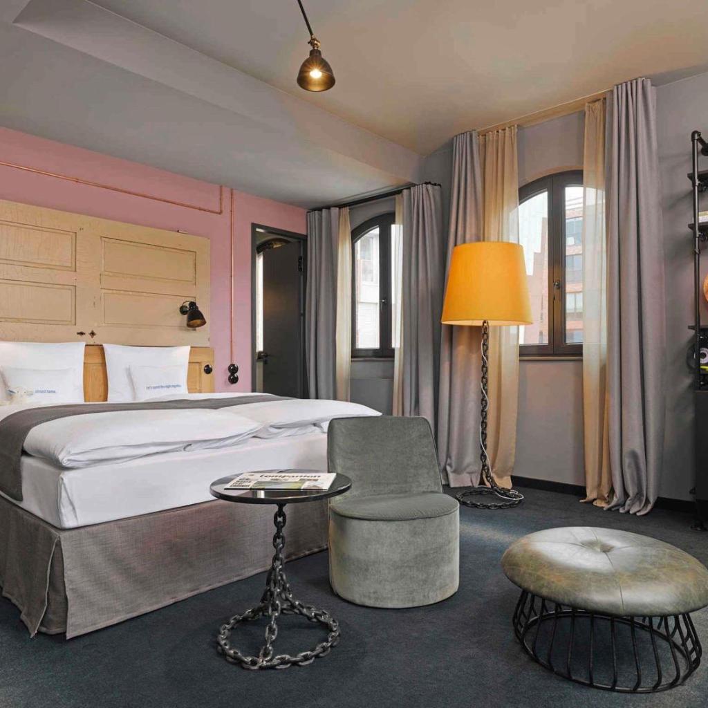 Photograph of 25hours Hotel Altes Hafenamt