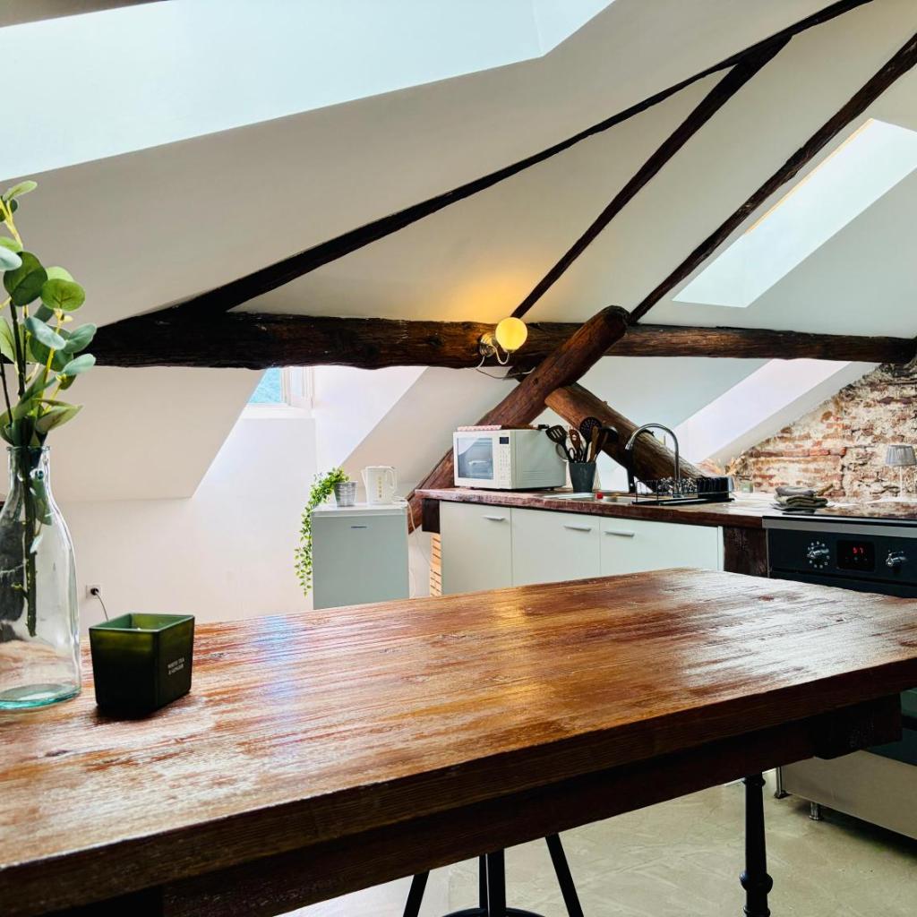 Image 31 - The Secret Loft at Casa Borgo