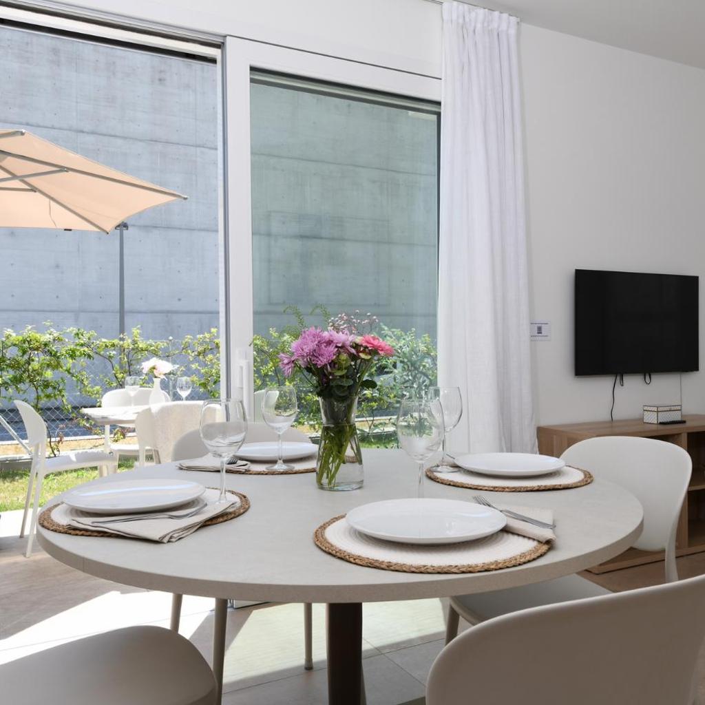 Image 61 - Regalia Suites - Free Parking