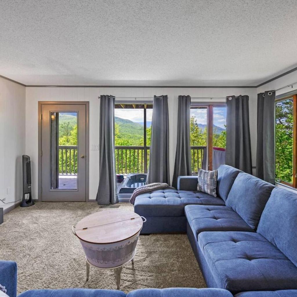 Photograph of Access to 3 pools & pickleball! View! Shuffleboard! Arcade! Hot Tub!