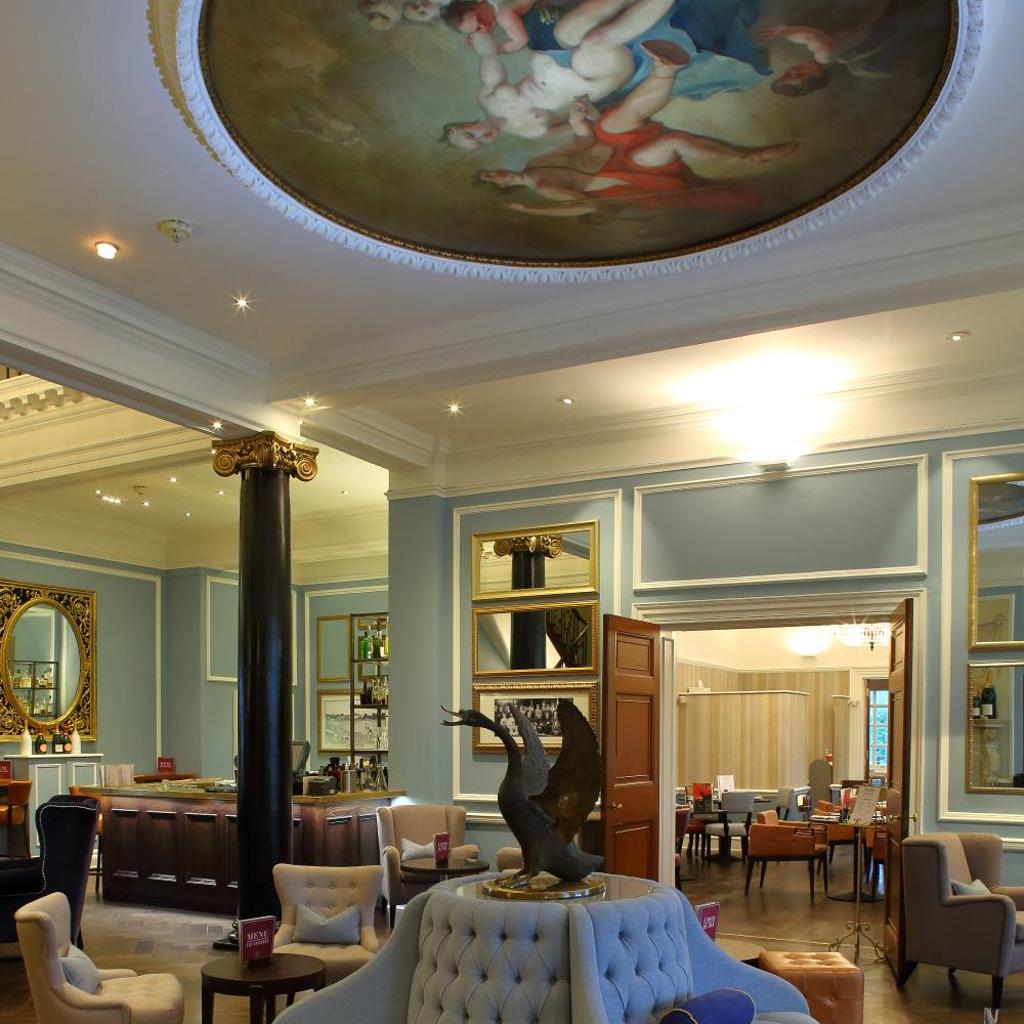 Photograph of Hotel du Vin Cannizaro House Wimbledon