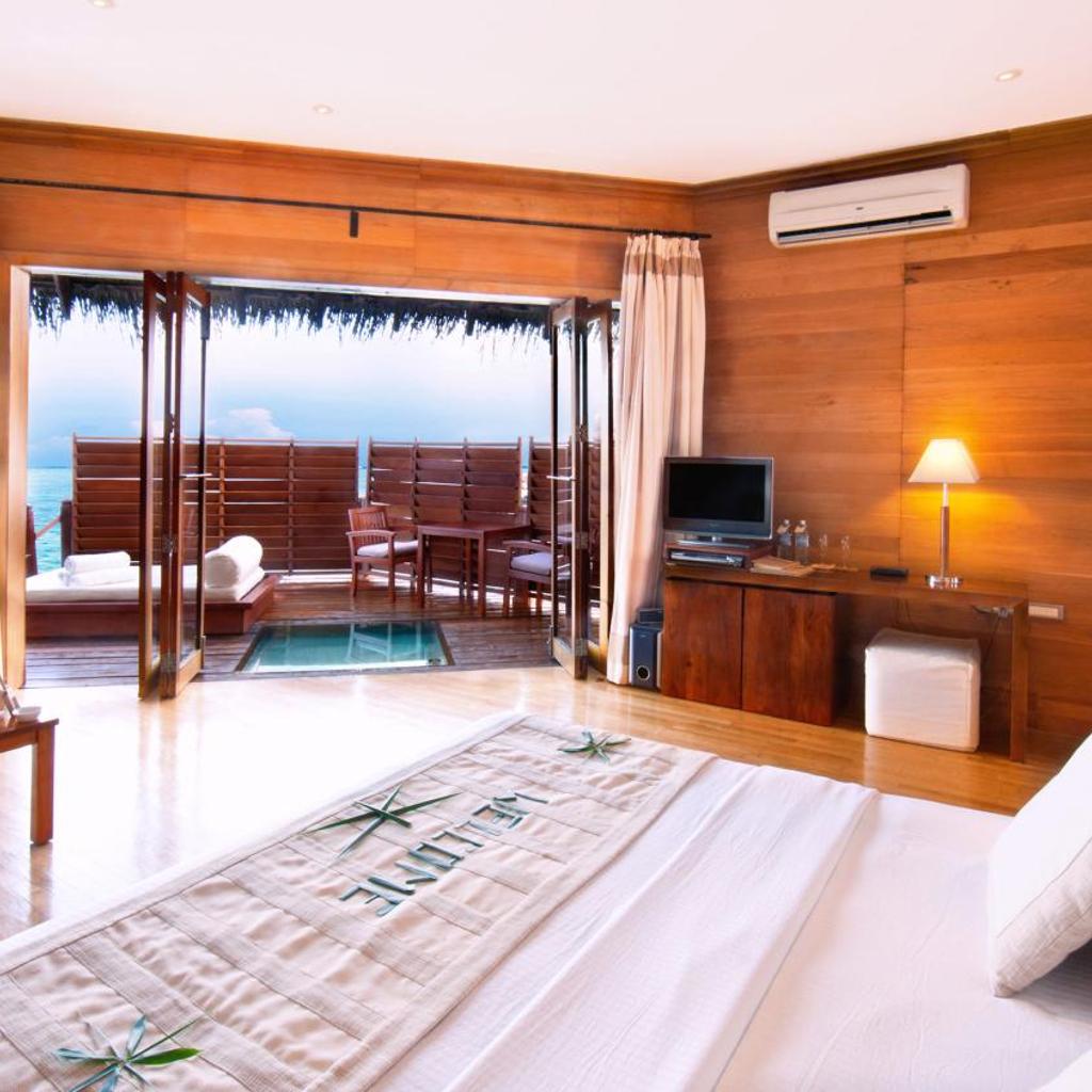 Adaaran Prestige Water Villas - with Dine around Premium All inclusive - 24 hours, photo 5