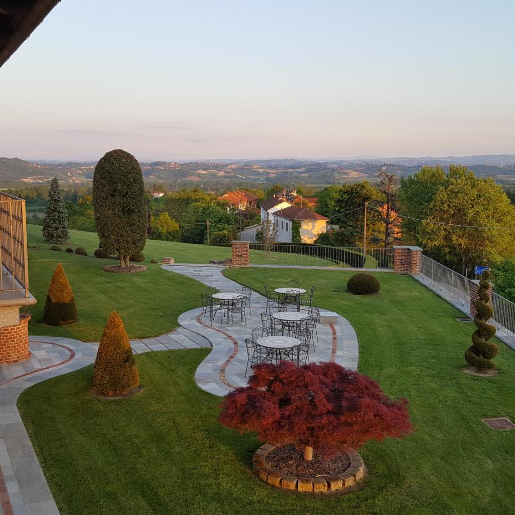 B&B Cascina Bellavista Tigliole photo