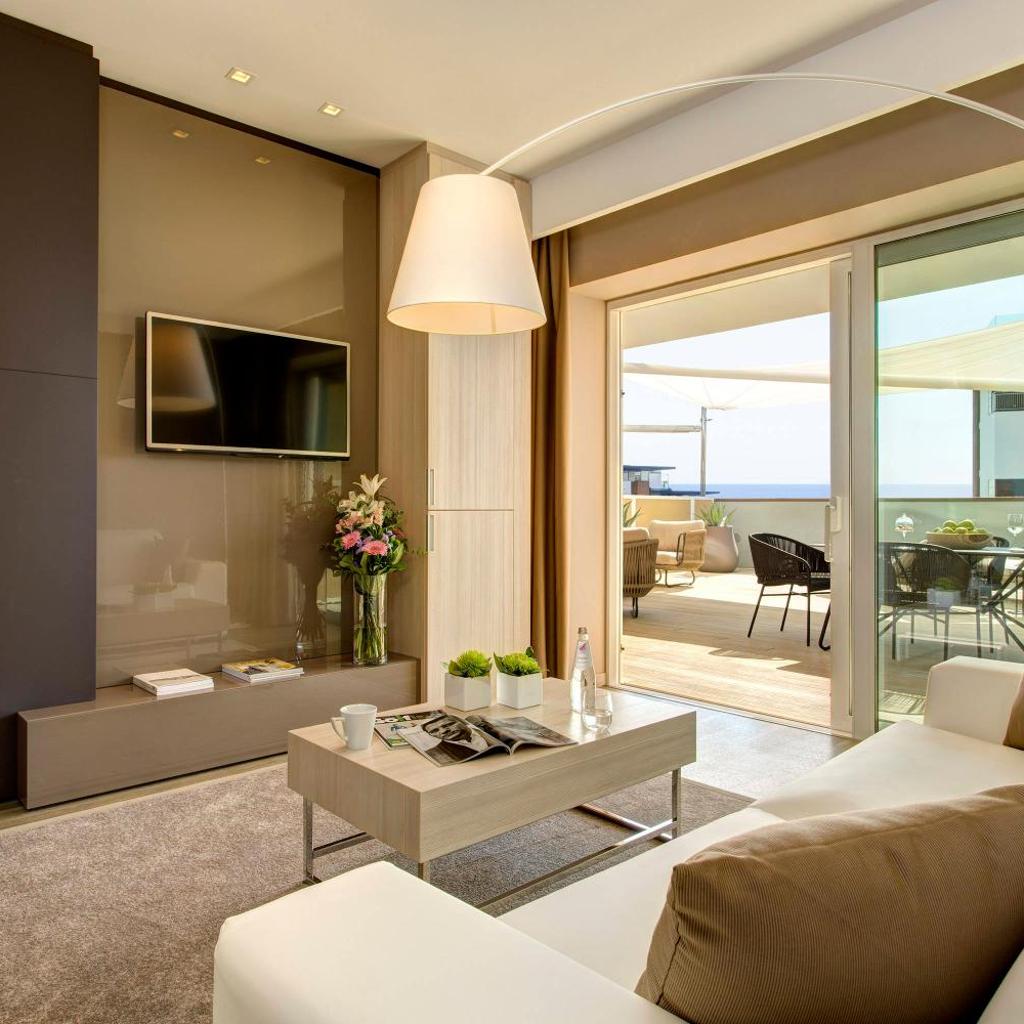 Hotel thumbnail 8