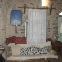Traditional rooms-Hostel