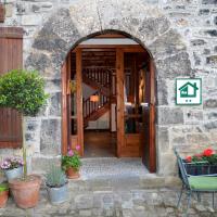 Tetxe B&B Roncal, hotel v destinaci Roncal