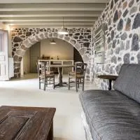 Moustafa Stone House, Hotel in Emporeiós
