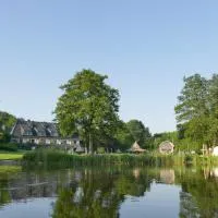 Seehotel Töpferhaus, hôtel à Alt Duvenstedt