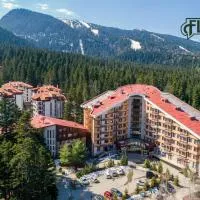 Flora Hotel - Apartments, hotel din Boroveț