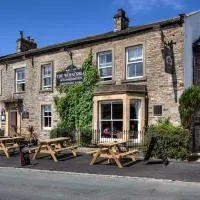 The Wheatsheaf Inn, hotelli kohteessa Carperby