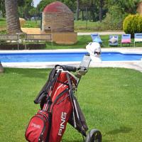 Masia Ca La Caputxeta & Golf
