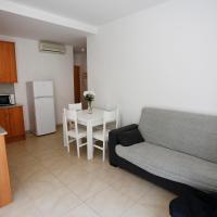 Apartaments Claudia, hotel in Reus