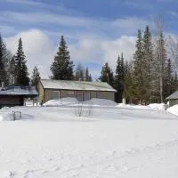 Lakeside House in Lapland, hotel u gradu 'Skaulo'