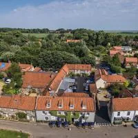 The Hoste and The Vine House Hotels, hotel Burnham Marketben