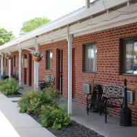 Ontario Inn, hotel near Ontario Municipal Airport - ONO, Ontario