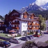 Viesnīca Hotel Isolabella Wellness pilsētā Fjera di Primjero