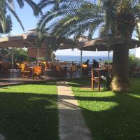 Hotel Filoxenia, hotel in Ouranoupoli