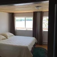Lang Lake Resort, hotel u gradu Whitefish Falls