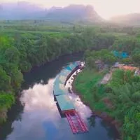 Mek Kiri Riverkwai Resort SHA, hotel em Thong Pha Phum