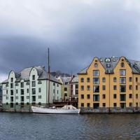 Hotel Brosundet: Ålesund şehrinde bir otel