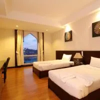 Grande Southern Hotel, hotel i Thung Song