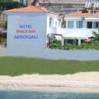 Akrogiali Hotel, hotel a Plomarion