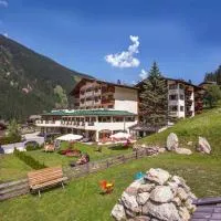 Hotel Gasteigerhof, hotel i Neustift im Stubaital