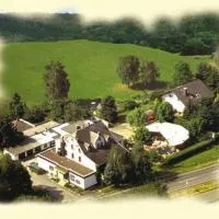 Viesnīca Hotel Waldschloss pilsētā Bādkamberga