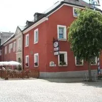 Gasthof Rotes Roß, hotel i Zell im Fichtelgebirge