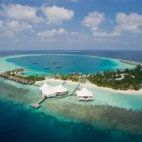 Safari Island Resort & Spa Maldives, hotel i Mushimasgali