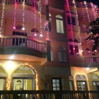 Seventh Heaven inn Rishikesh, hotel en Rishikesh