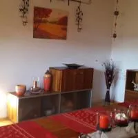 Ferienwohnung Baur โรงแรมในTussenhausen
