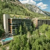 Inn at Snowbird, hotell i The Cliff Lodge