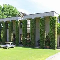 Le Jardin Des Sources, hótel í La Hulpe