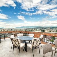 The Terrace Boutique Hotel, hotel in Tbilisi City