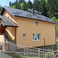 Srebrenica에 위치한 호텔 Hostel Srebrenica