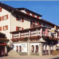 Albergo Lardi, מלון בLe Prese, Poschiavo