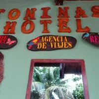 TONINAS Travel-Hotel, хотел в Inírida