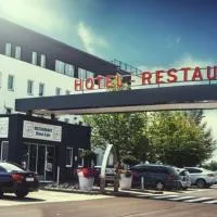 Hotel Servus Europa Suben، فندق في Suben