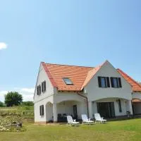 Villa De Dominique, hotell sihtkohas Erdőbénye