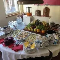 Hotel Concordia, hotelli kohteessa Porlezza