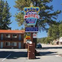 Crown Motel, מלון בקינגס ביץ'