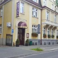 Hotel Atena、スウプスクのホテル