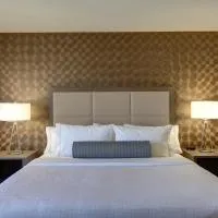 Canalta Hotel Kindersley، فندق في Kindersley