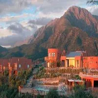 Hotel Spa Terrazas del Uritorco, hotel en Capilla del Monte