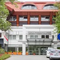 Aquaticum Debrecen Termal & Wellness Hotel, hotelli kohteessa Debrecen