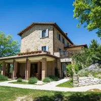 Agriturismo La Corte del Lupo, hotel sa Nocera Umbra