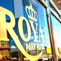 Royal Park Hotel、ジンジャのホテル