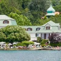 Strandhotel Kärntnerhof, khách sạn ở Pörtschach am Wörthersee