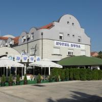 Hotel Duga, hotel in Novi Sad